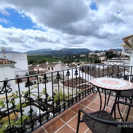 La Casita De La Parra Tatil Evi